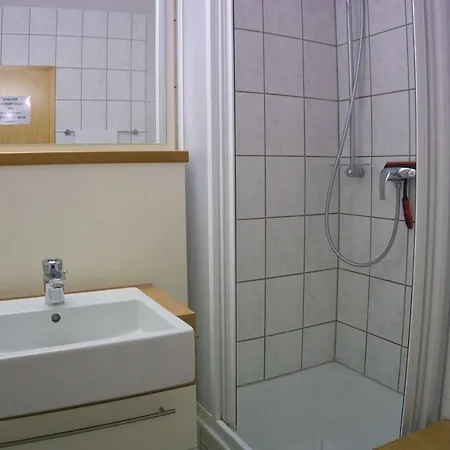 FeWo mit Meerblick, gratis Nutzung vom AHOI Erlebnisbad und Sauna in Sellin - Haus Blick zur See FeWo 09 Goehren (Ruegen)