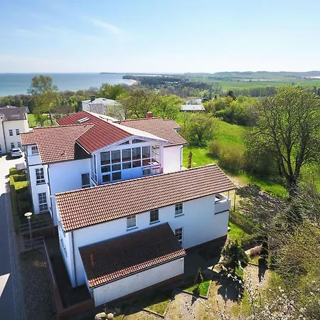 FeWo mit Meerblick, gratis Nutzung vom AHOI Erlebnisbad und Sauna in Sellin - Haus Blick zur See FeWo 09 *