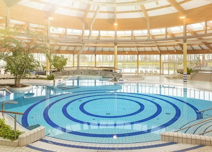 Mit Meerblick, Gratis Nutzung Vom Ahoi Erlebnisbad Und Sauna In Sellin - Haus Blick Zur 09 Goehren (Ruegen)